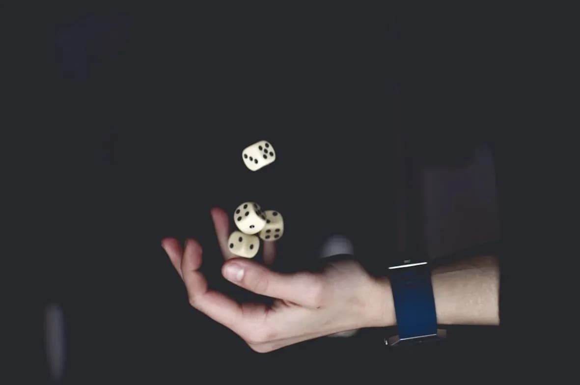 Historia hazardu w literaturze od mitów po współczesne opowieści