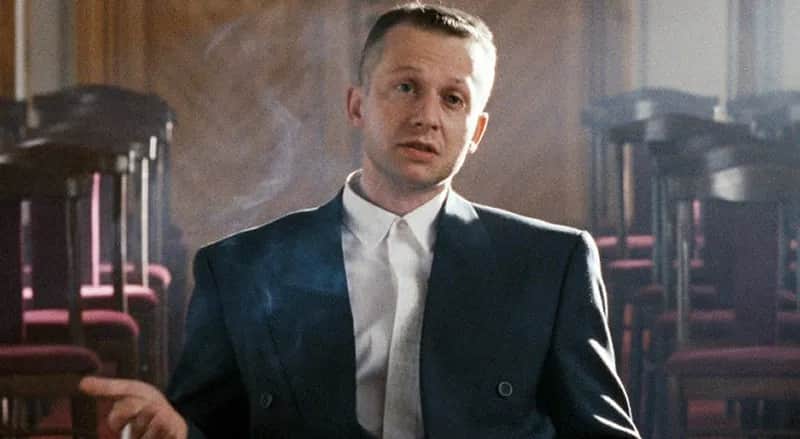 A kto umarł ten nie żyje cytat - znaczenie i kontekst w filmie Psy